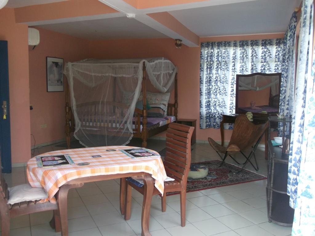Bavarian Guest House بيروفالا الغرفة الصورة